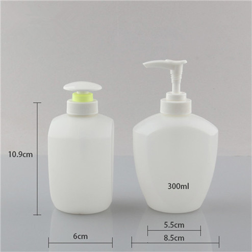 size of 300 ml Plastic Spray Bottle Hair Shampoo Bottle with pump